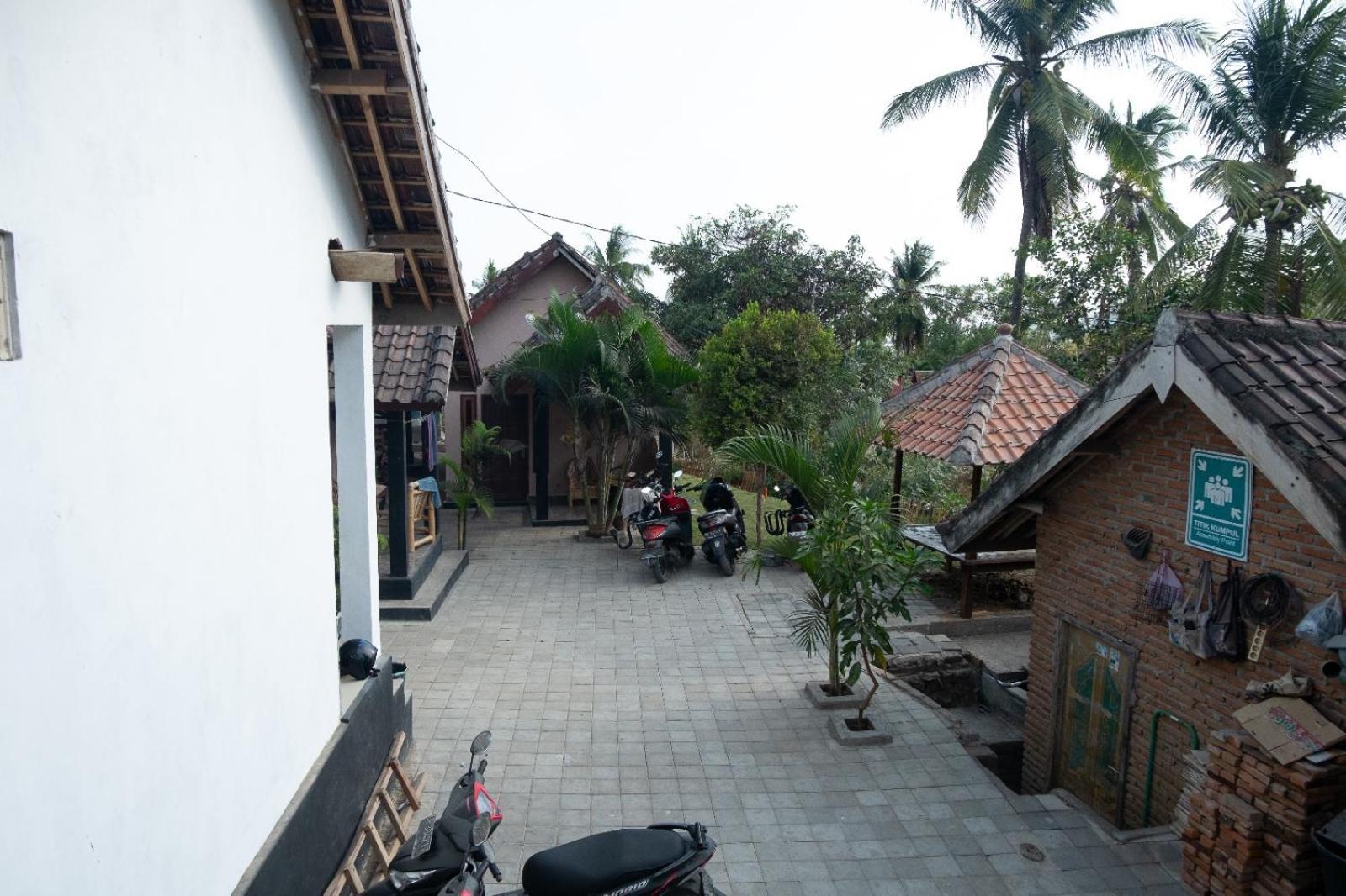 Ramdan Homestay Kuta  Екстериор снимка