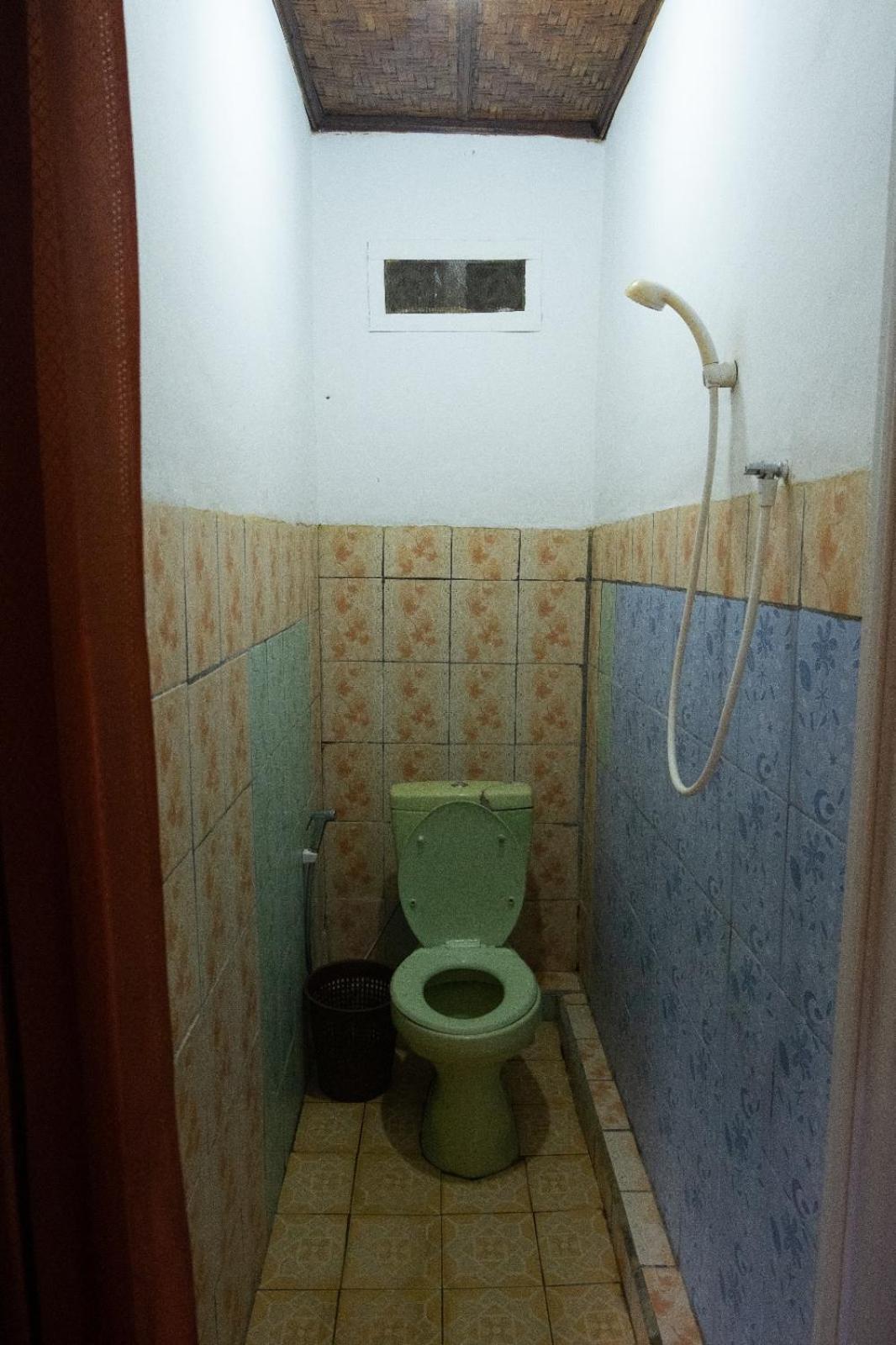 Ramdan Homestay Kuta  Екстериор снимка
