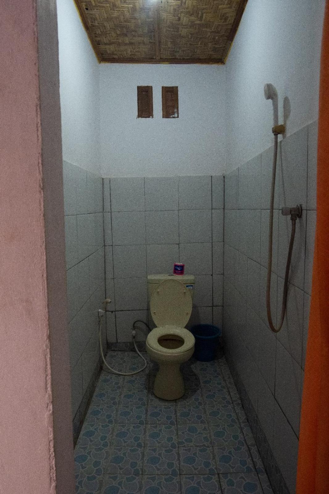 Ramdan Homestay Kuta  Екстериор снимка