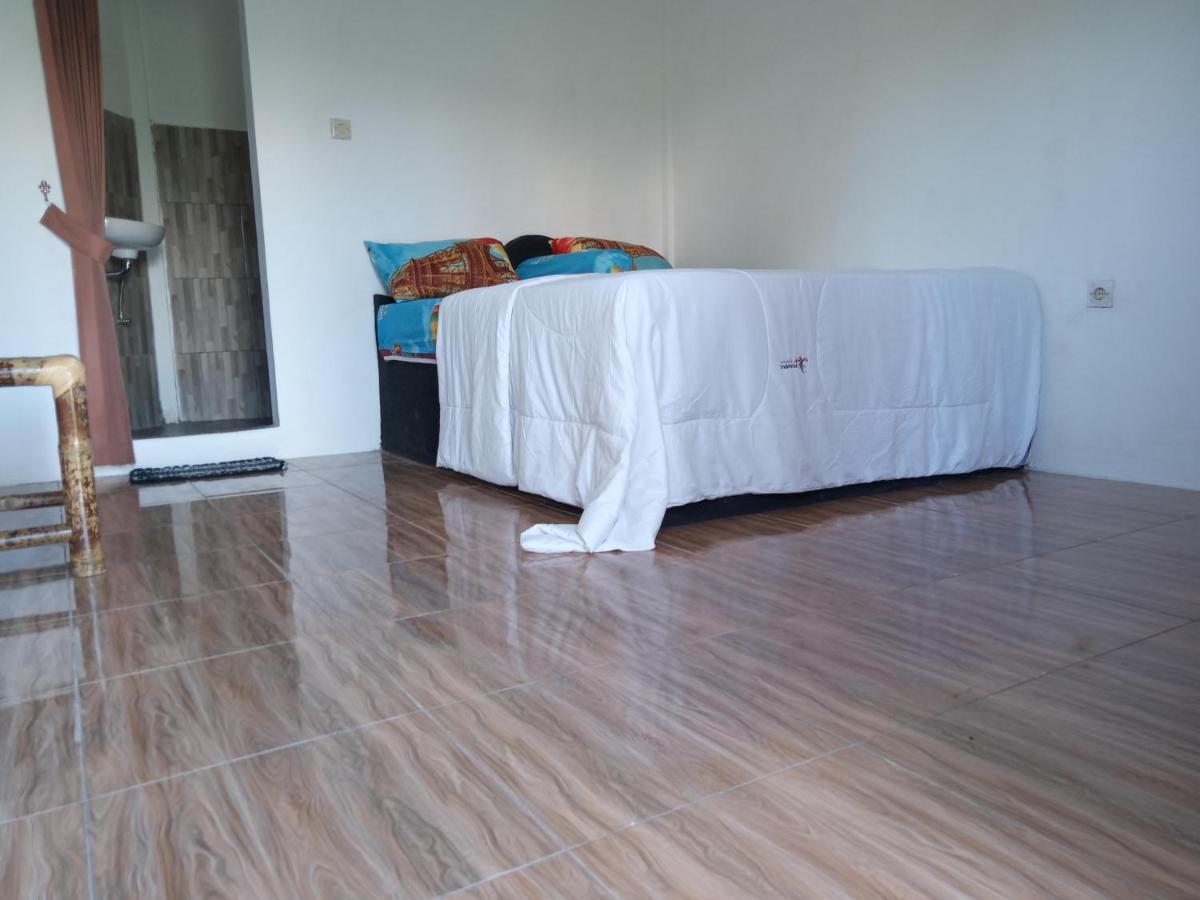 Ramdan Homestay Kuta  Екстериор снимка