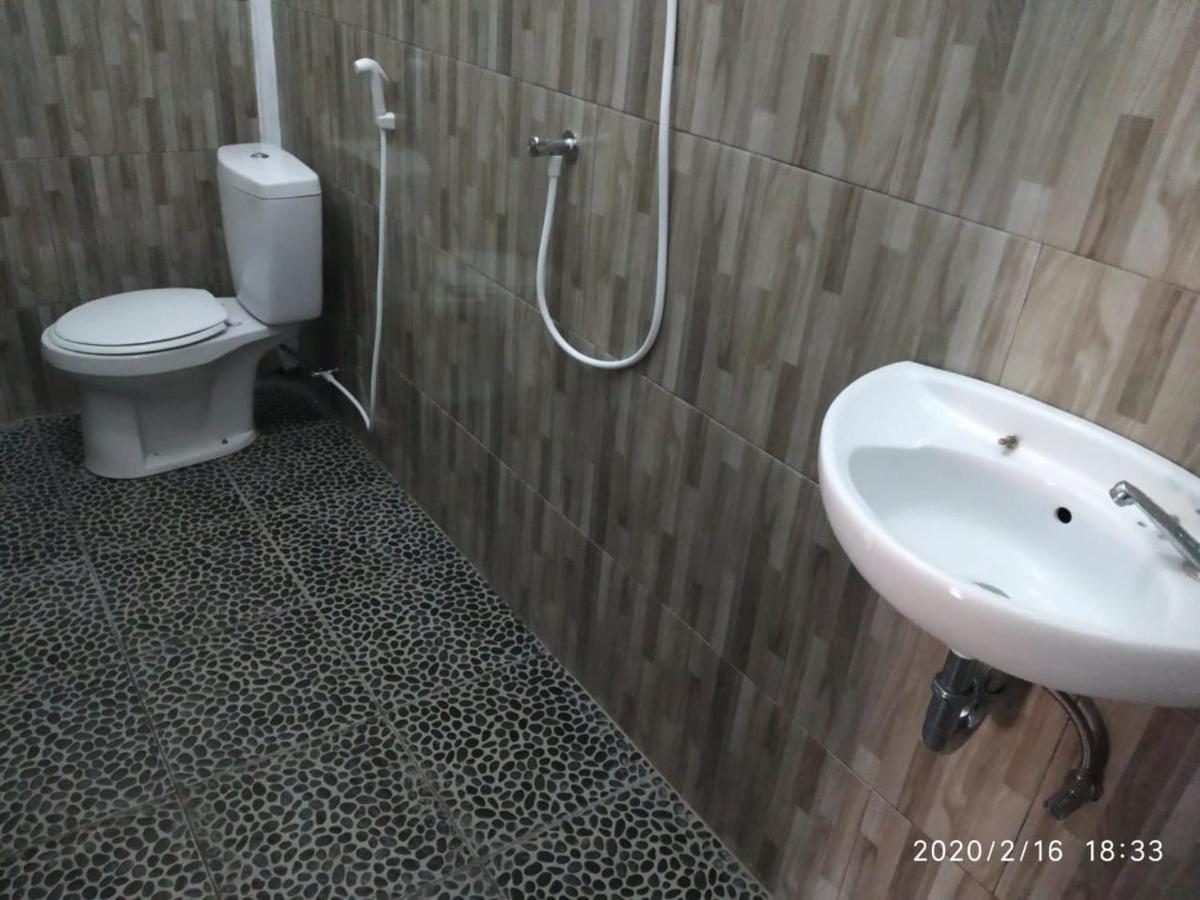 Ramdan Homestay Kuta  Екстериор снимка