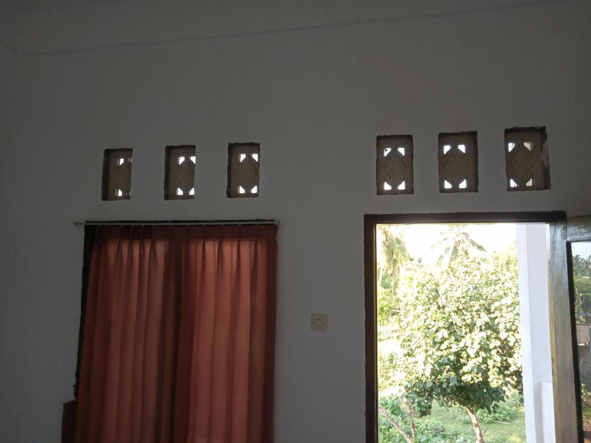 Ramdan Homestay Kuta  Екстериор снимка