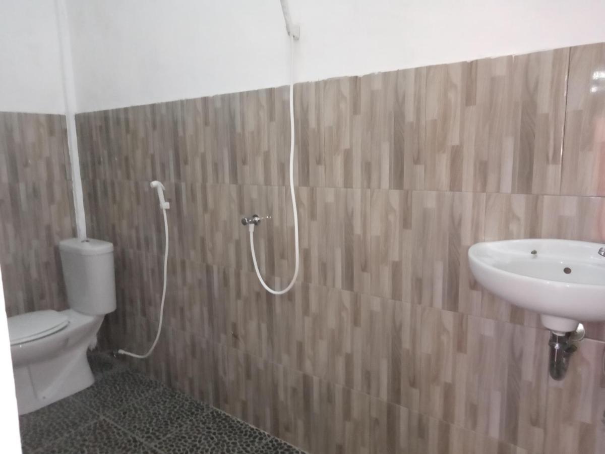 Ramdan Homestay Kuta  Екстериор снимка