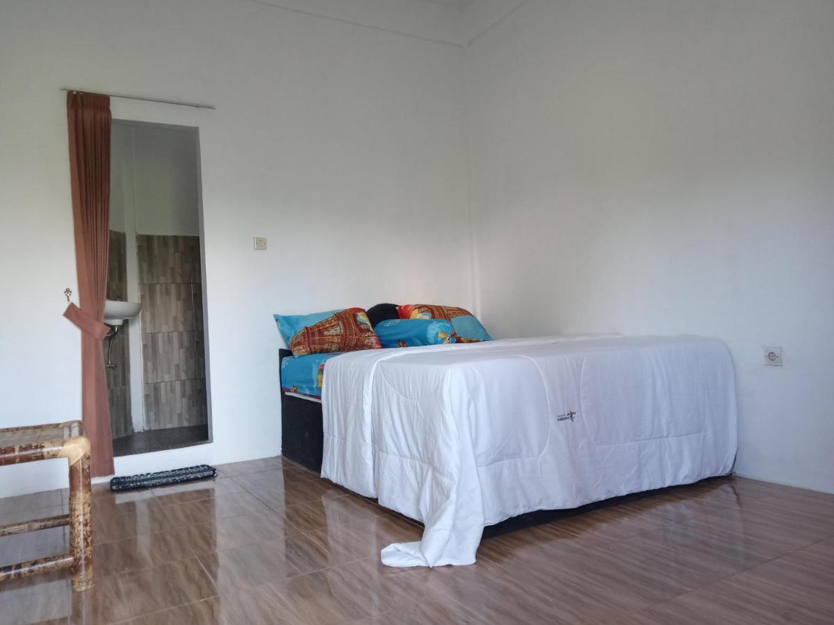 Ramdan Homestay Kuta  Екстериор снимка